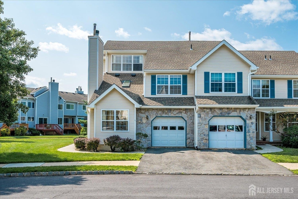 15 Allison Court - Photo 3
