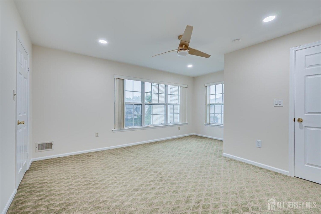 15 Allison Court - Photo 35