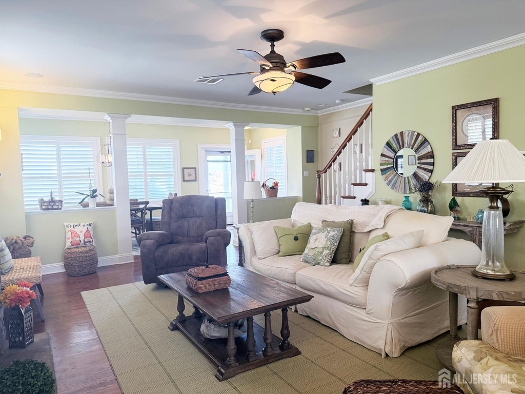576 Ocean Avenue - Photo 8