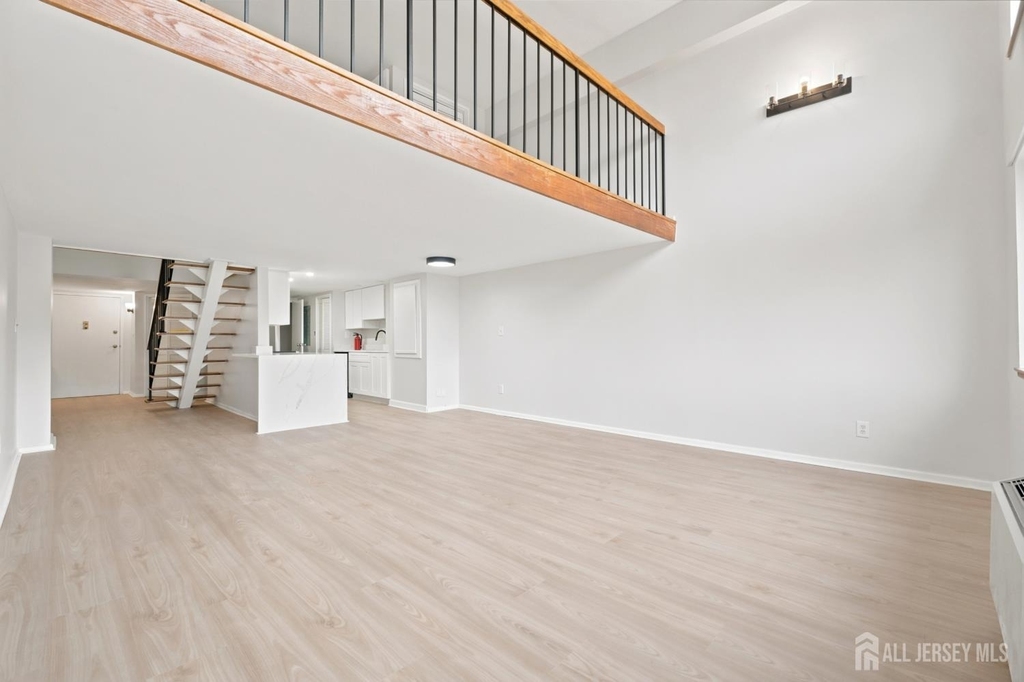 40 Fayette Street - Photo 2