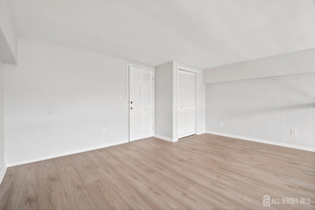 40 Fayette Street - Photo 8