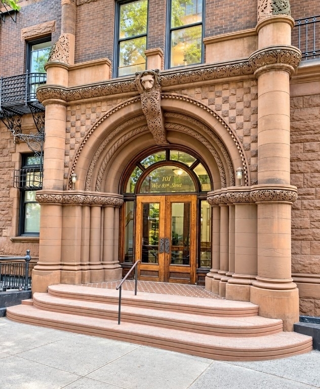 101 W 85th Street - Photo 8