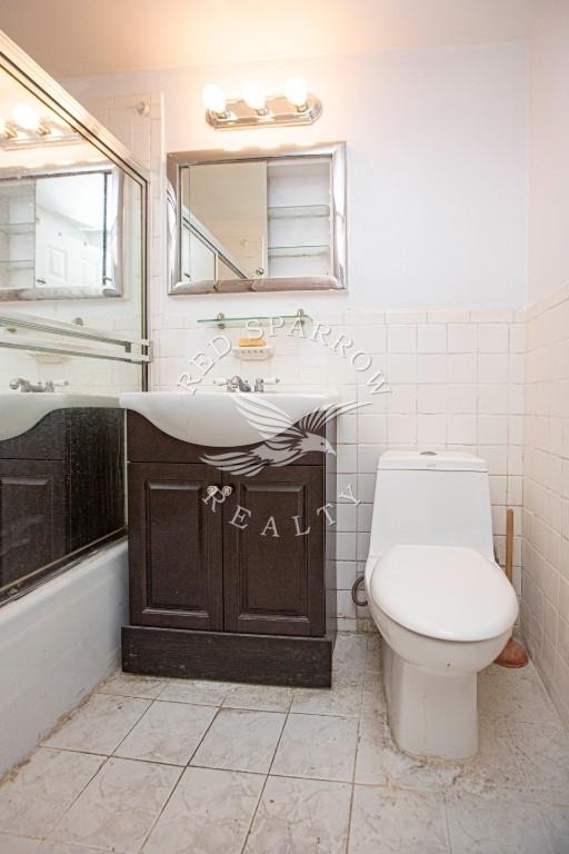 330 E 49th Street - Photo 10