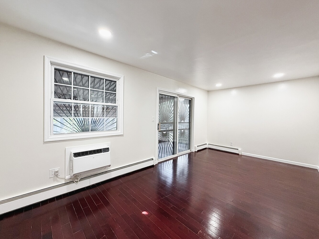 20 N Portland Avenue - Photo 10