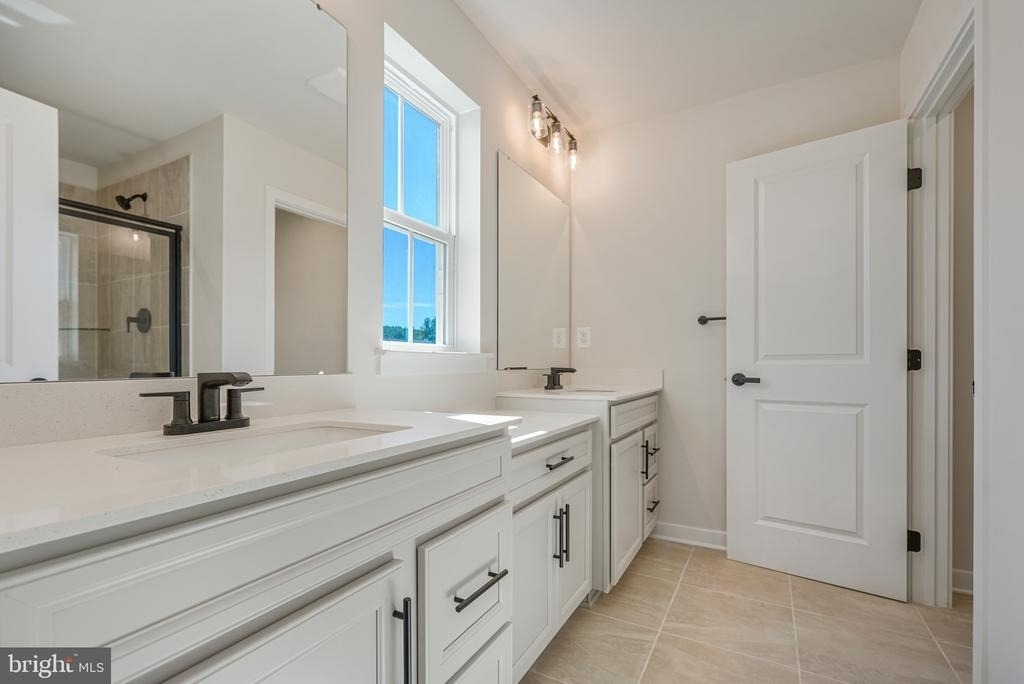 1400 Crested Iris Drive - Photo 32