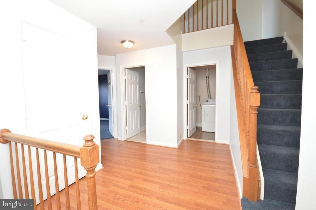 7953 Coachcrest Court - Photo 10