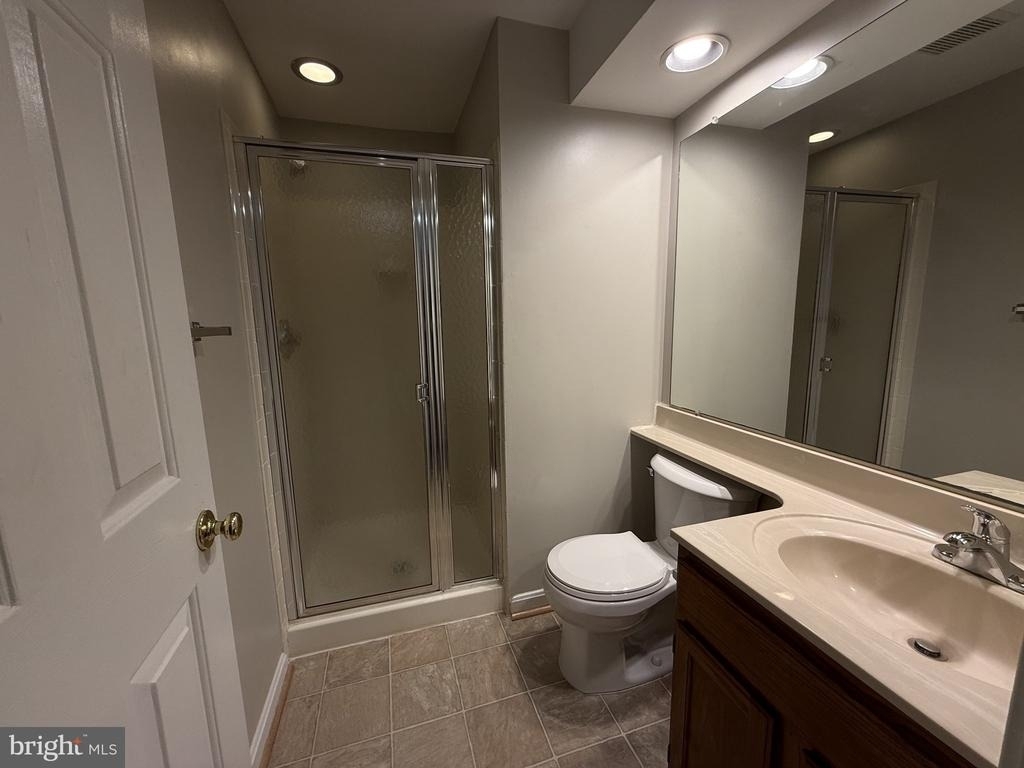 12730 Nettlecreek Place - Photo 16
