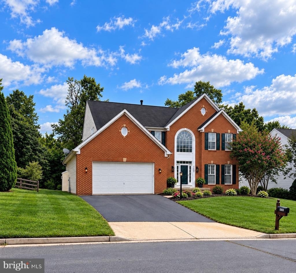 42055 Cherish Court - Photo 0