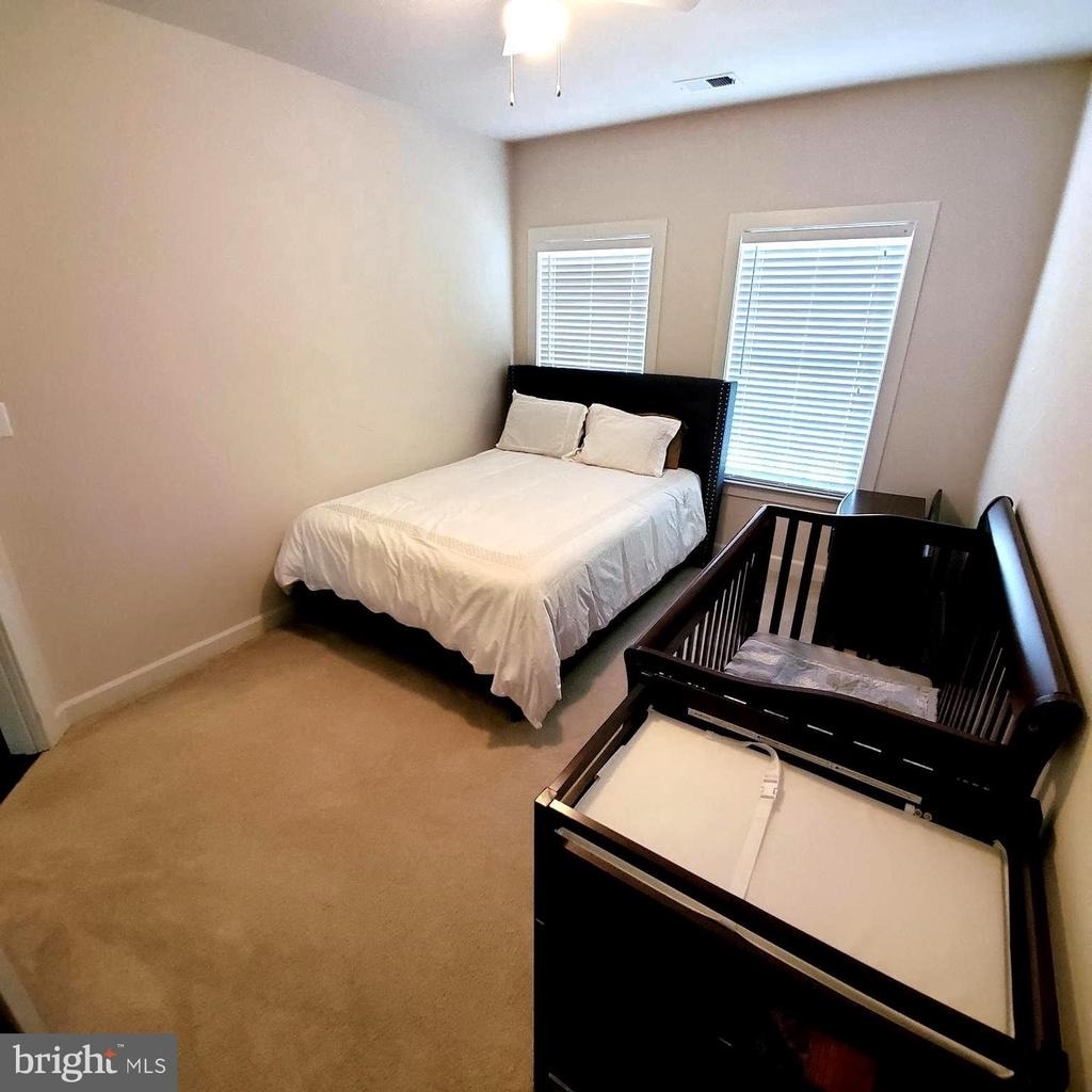 13717 Neil Armstrong Avenue - Photo 27