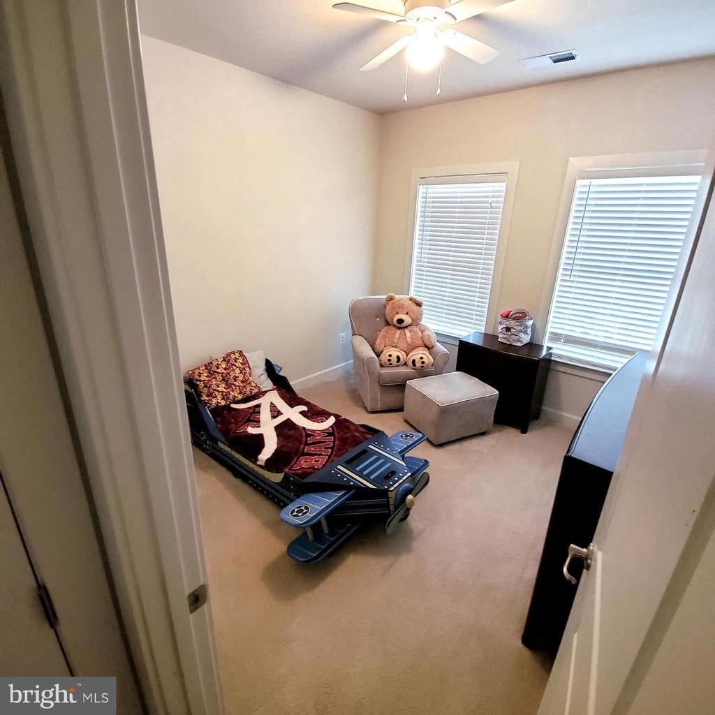 13717 Neil Armstrong Avenue - Photo 26