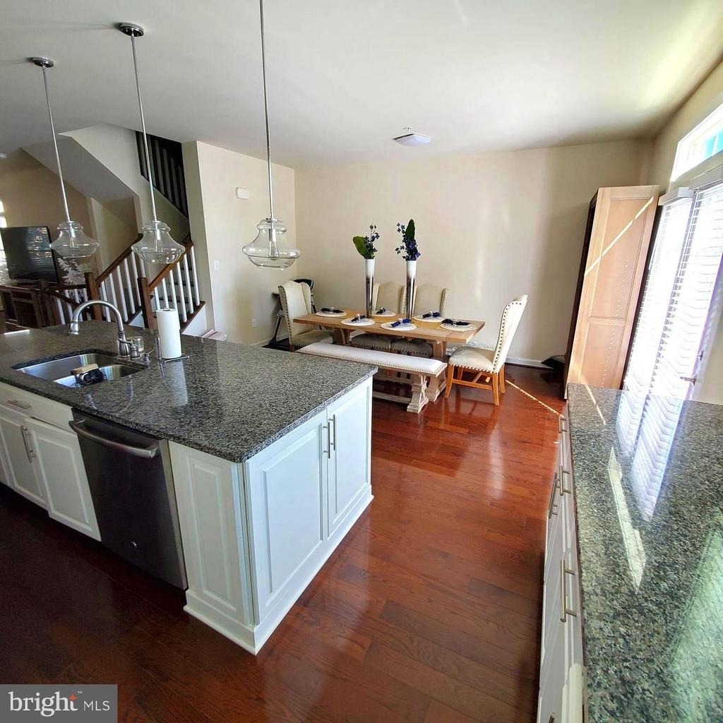 13717 Neil Armstrong Avenue - Photo 12