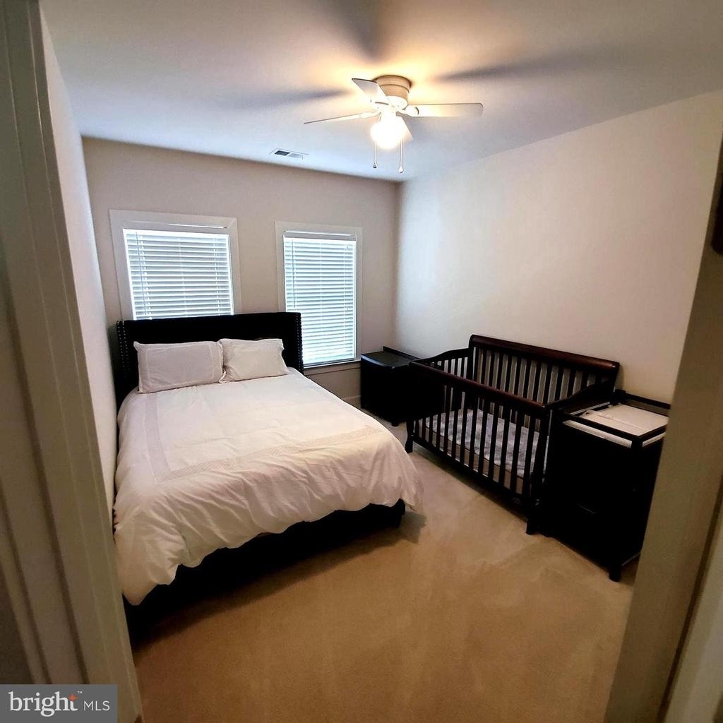 13717 Neil Armstrong Avenue - Photo 28