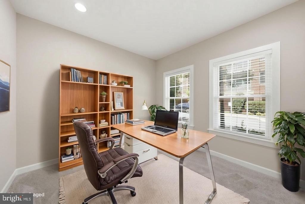 13717 Neil Armstrong Avenue - Photo 5