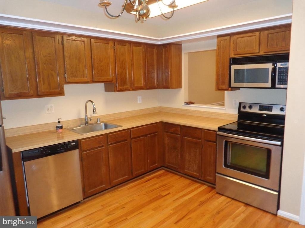 6021 Heatherwood Drive - Photo 3