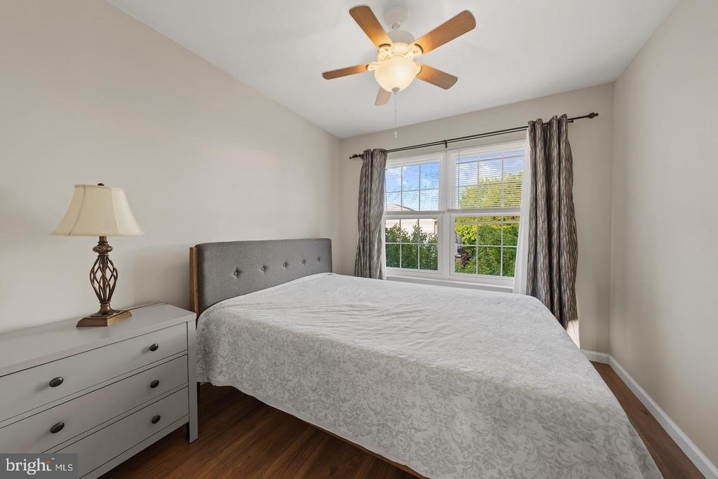 1122 Cypress Tree Place - Photo 22