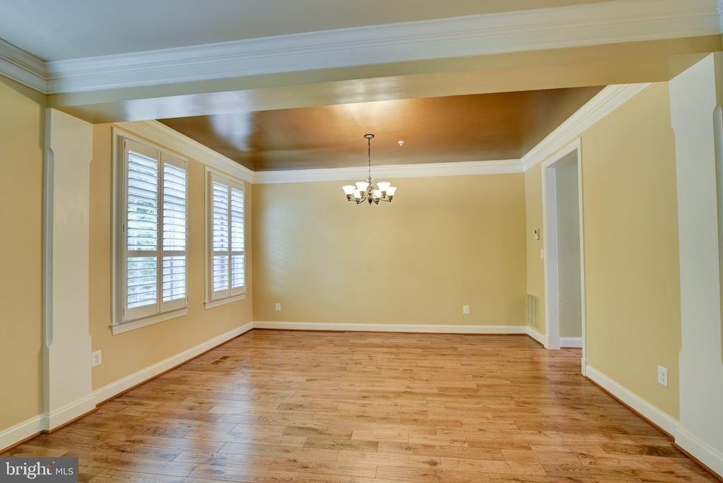 12198 Chancery Station Circle - Photo 9