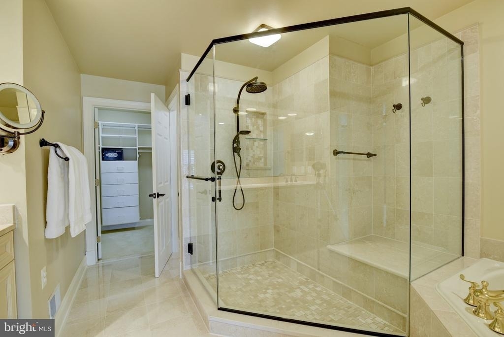 12198 Chancery Station Circle - Photo 19