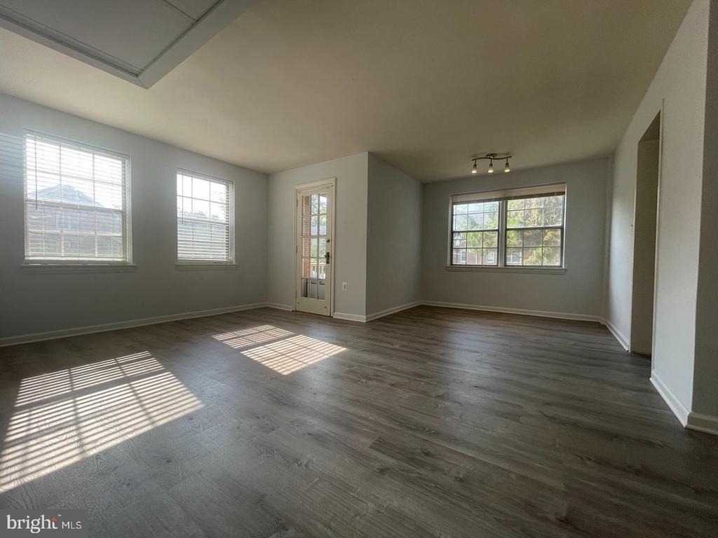 6511 10th Street - Photo 13