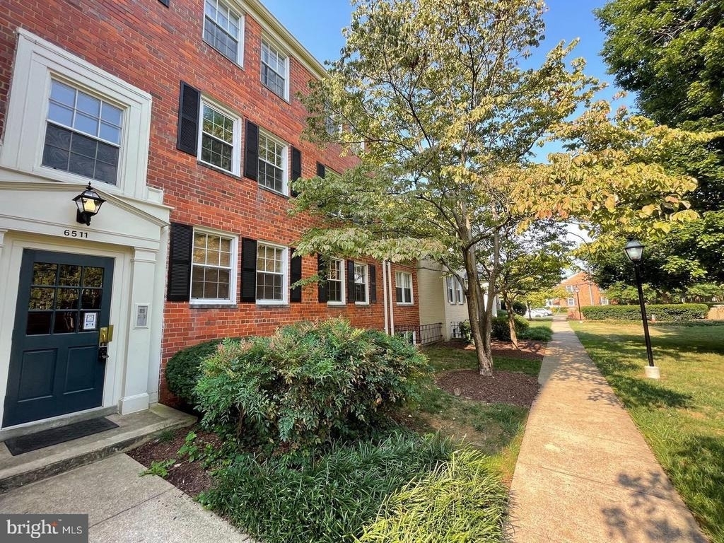 6511 10th Street - Photo 0