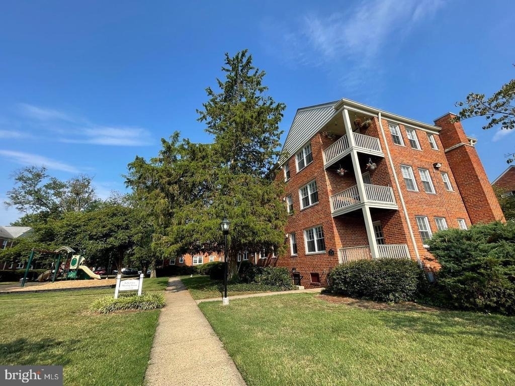6511 10th Street - Photo 24
