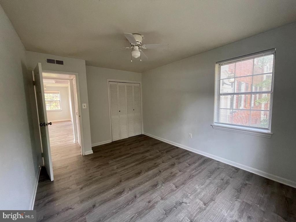 6511 10th Street - Photo 6