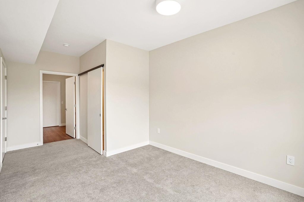 2675 Burton Road - Photo 21
