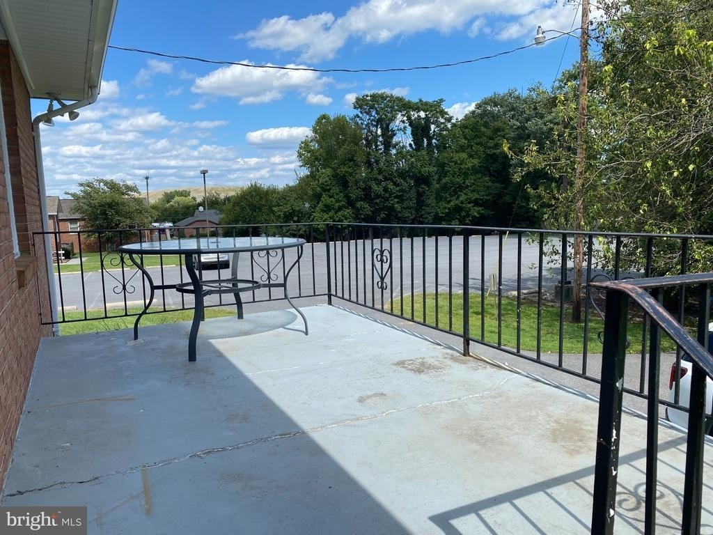 2720 Martinsburg Pike - Photo 33