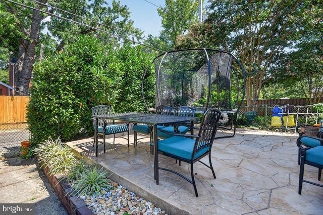 1527 Woodbine Street - Photo 11