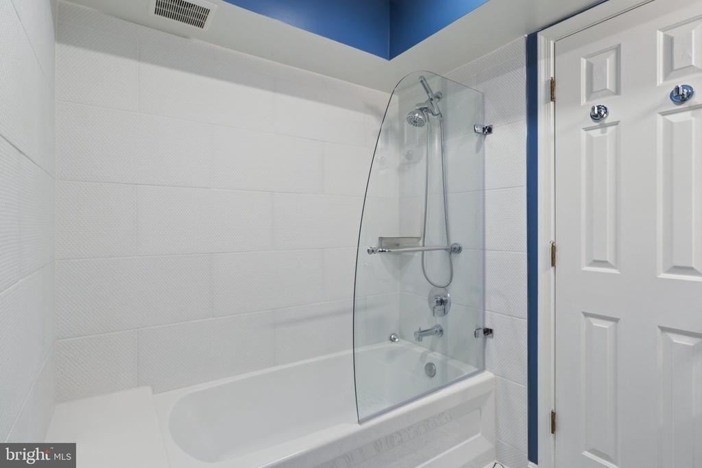 1124 Prince Street - Photo 16