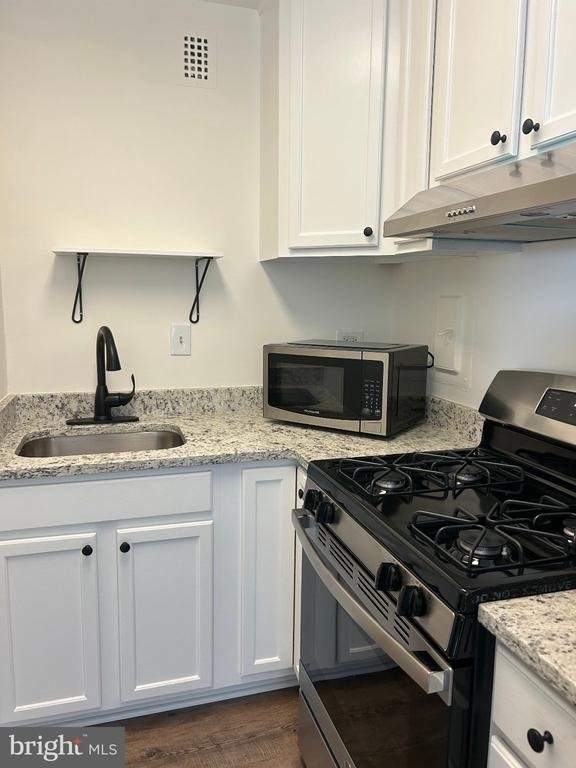 5340 Holmes Run Parkway - Photo 8