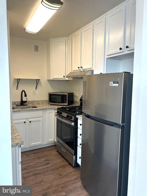 5340 Holmes Run Parkway - Photo 6