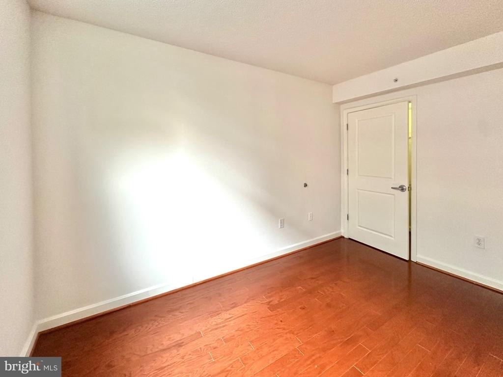 880 N Pollard Street - Photo 15