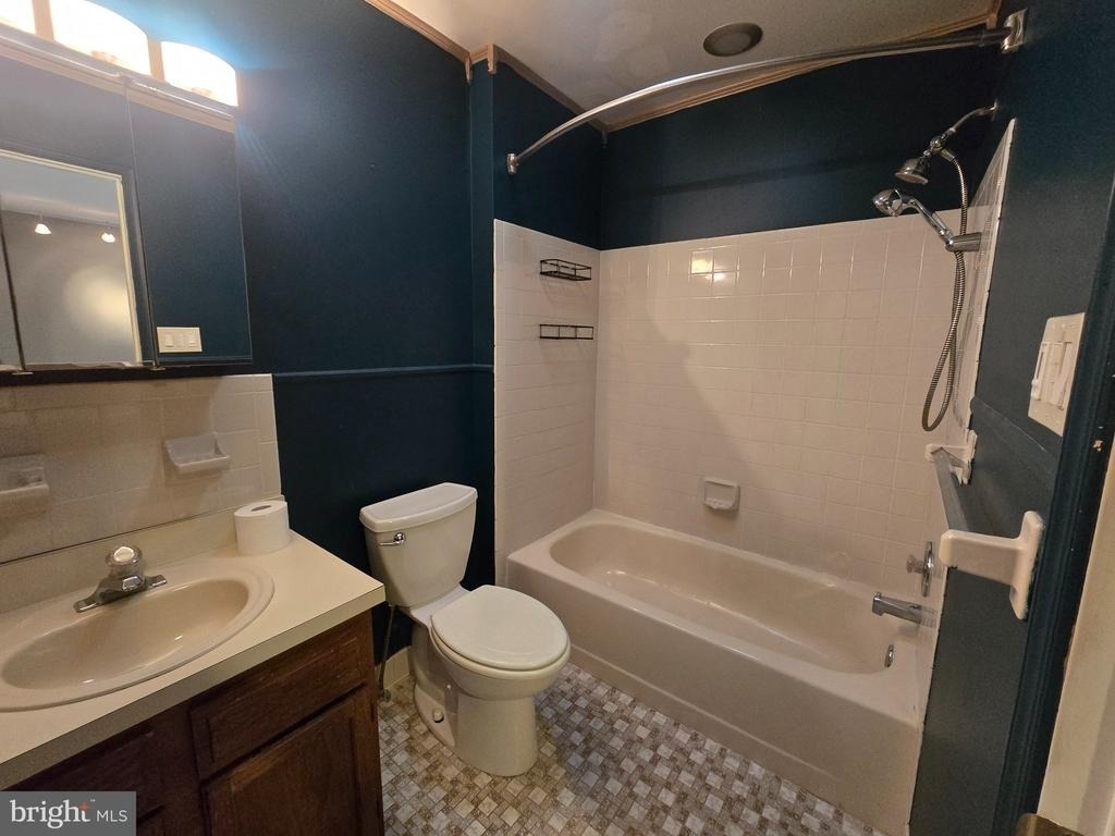9245 State Road - Photo 14