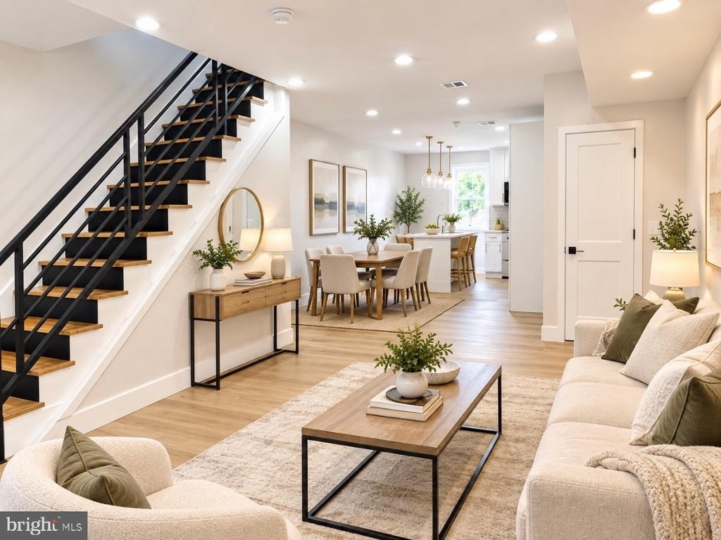 6338 Ogontz Avenue - Photo 3