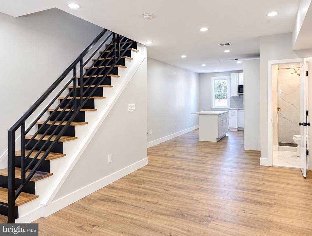 6338 Ogontz Avenue - Photo 1