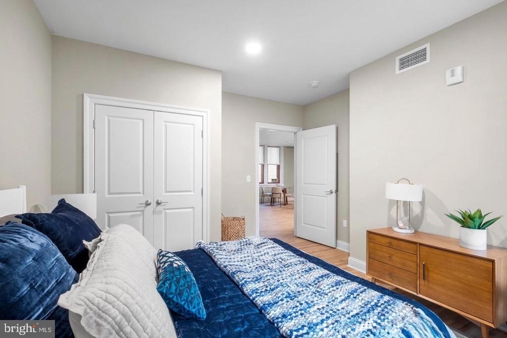1420 Chestnut Street - Photo 12