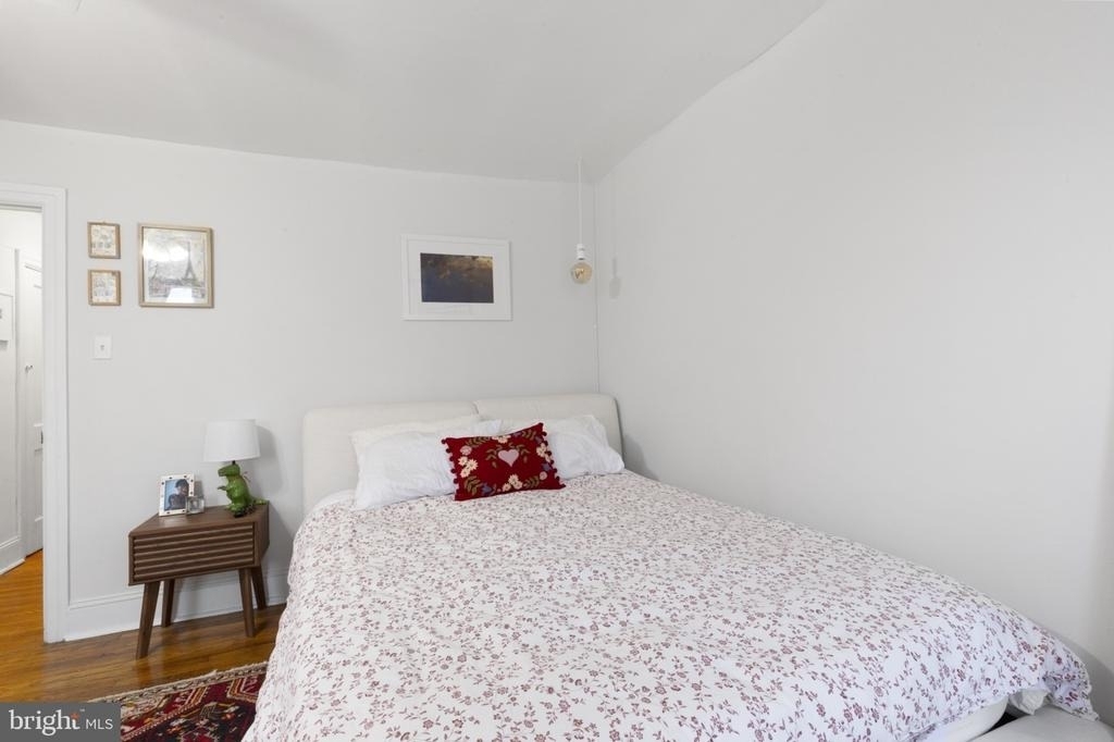 239 E Girard Avenue - Photo 13