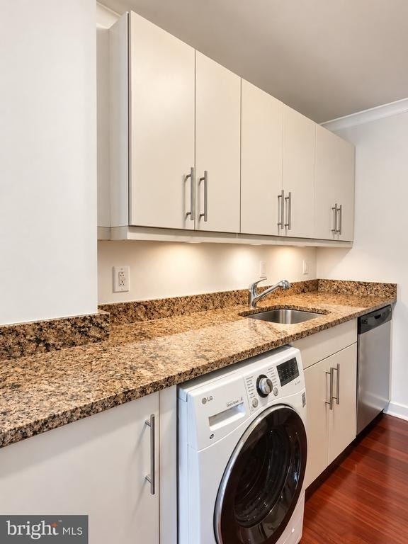 219 S 18th Street - Photo 4