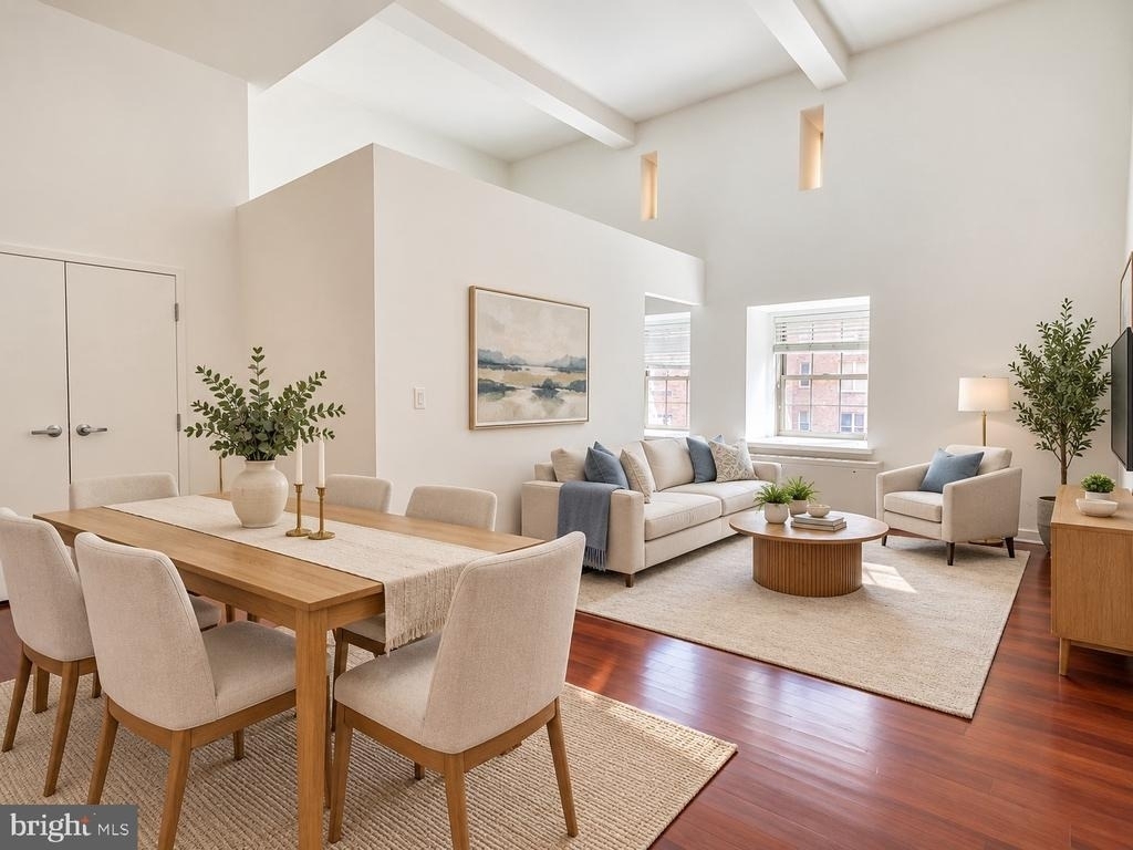 219 S 18th Street - Photo 0