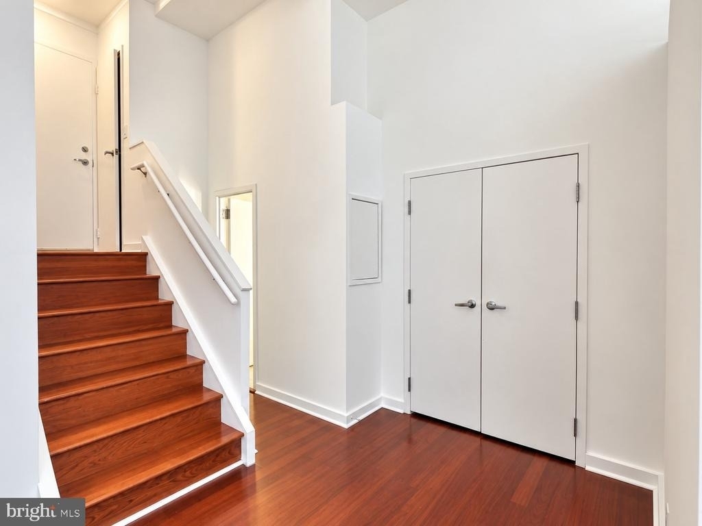 219 S 18th Street - Photo 9