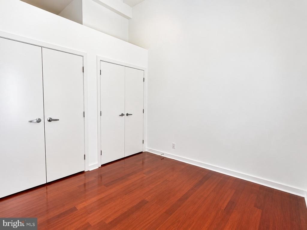 219 S 18th Street - Photo 7