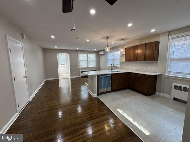 453 W Ellet Street - Photo 2