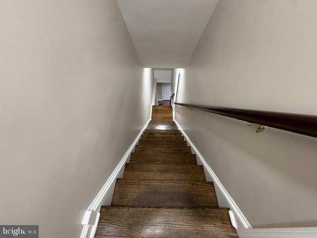 453 W Ellet Street - Photo 28