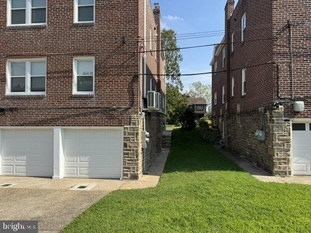 453 W Ellet Street - Photo 18