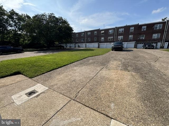 453 W Ellet Street - Photo 22