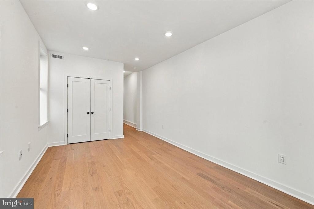 2821 Poplar Street - Photo 9