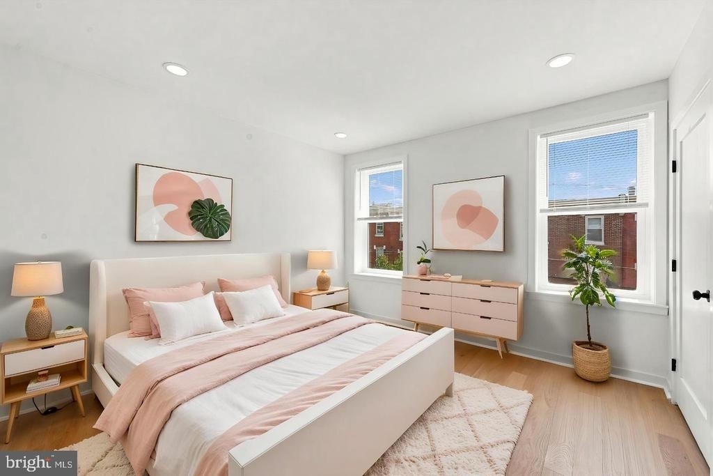 2821 Poplar Street - Photo 1
