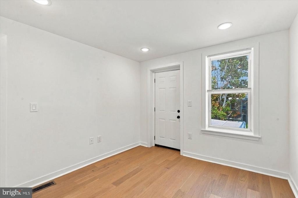 2821 Poplar Street - Photo 20