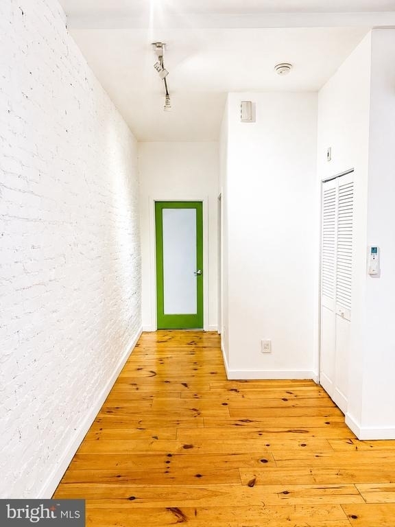619 S 52nd Street - Photo 3