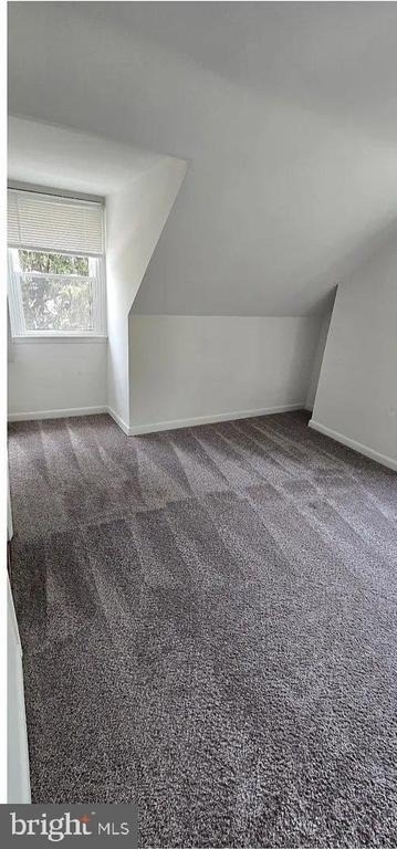 446 Evergreen Avenue - Photo 9